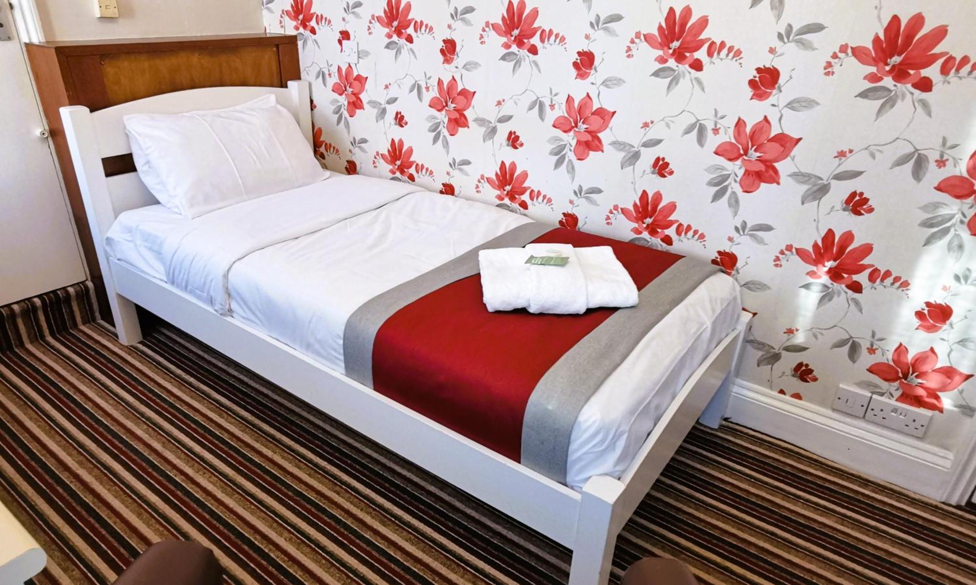 Russell Hotel Роял Тънбридж Уелс Екстериор снимка