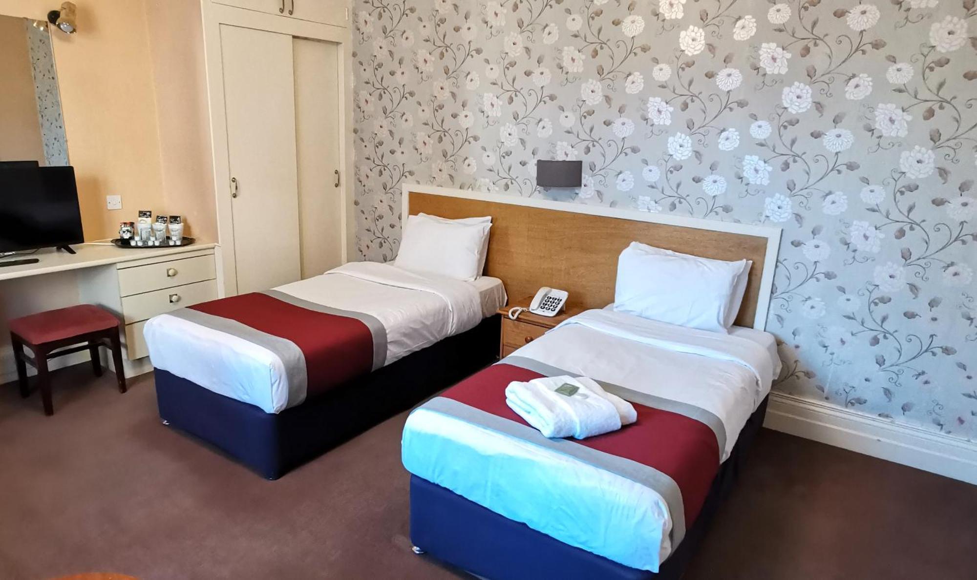 Russell Hotel Роял Тънбридж Уелс Екстериор снимка