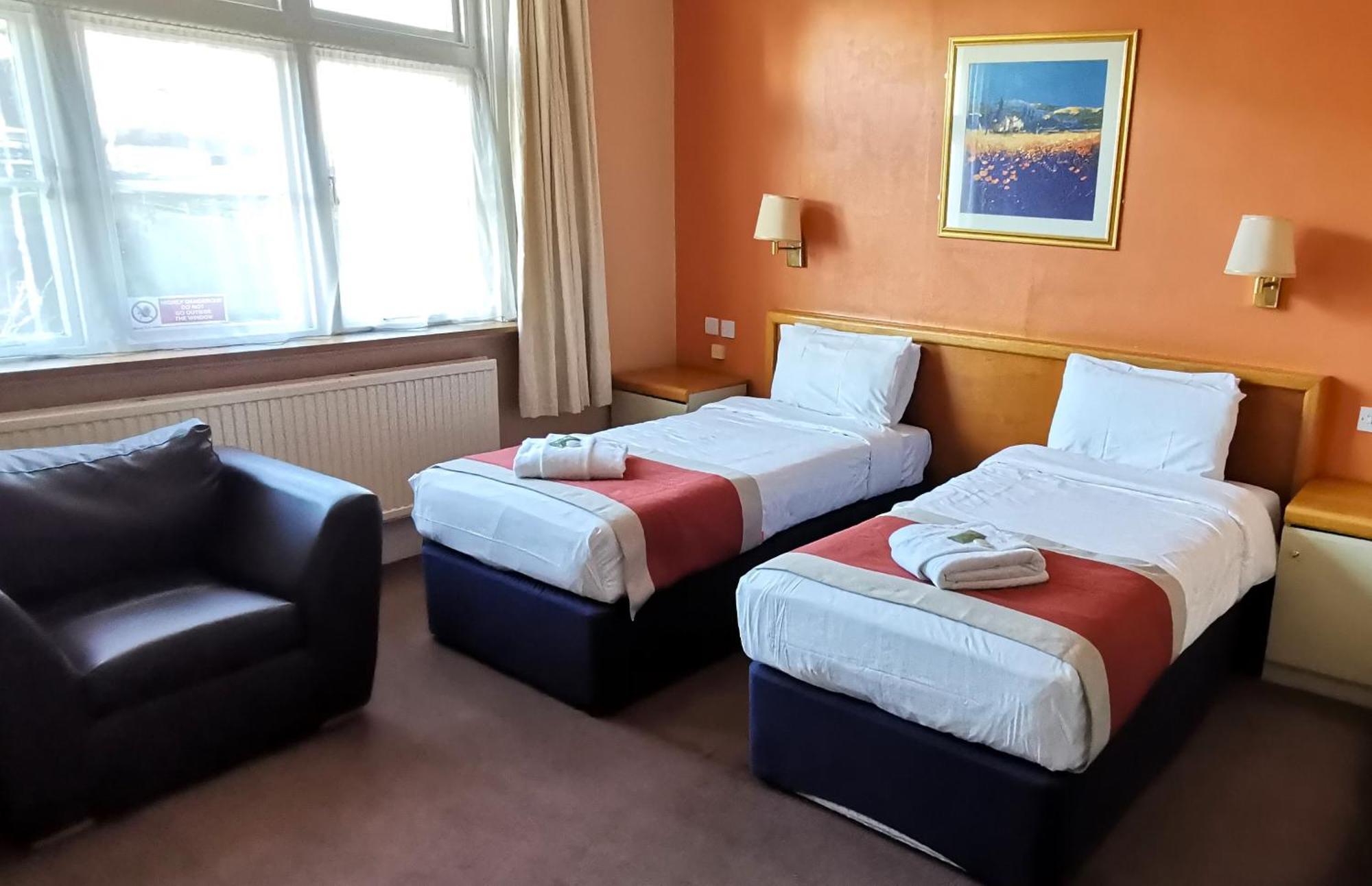 Russell Hotel Роял Тънбридж Уелс Екстериор снимка